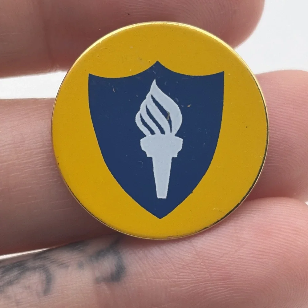 Girl Scouts Outstanding Leader Torch Emblem Lapel Hat Pin